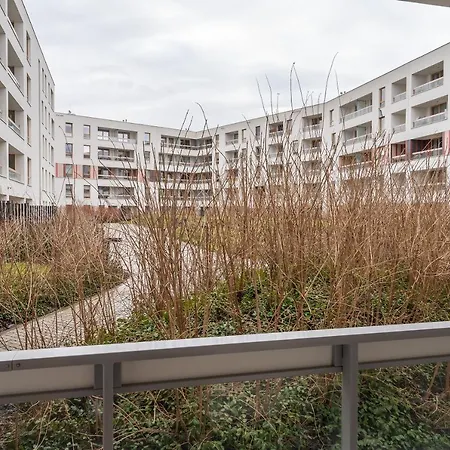 Kolska Serviced Apartment
